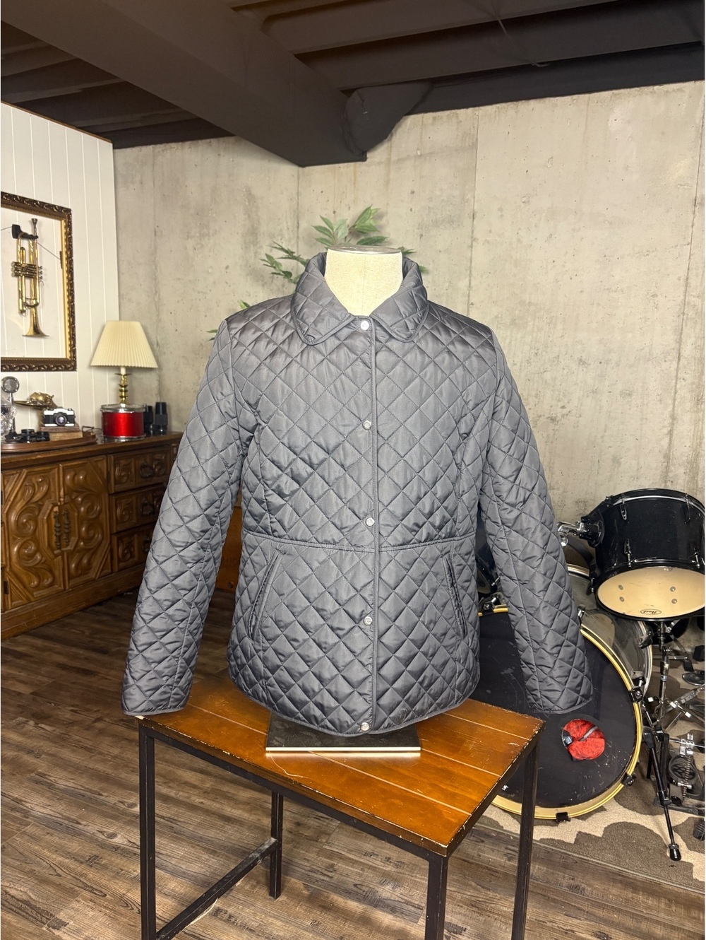 Ralph Lauren Women's XL Diamond Quilted Puffer Jacket.